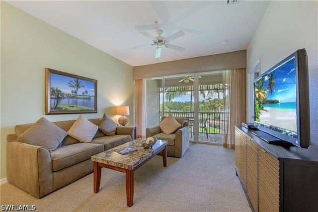 7940 Mahogany Run LN 623, Naples, FL 34113