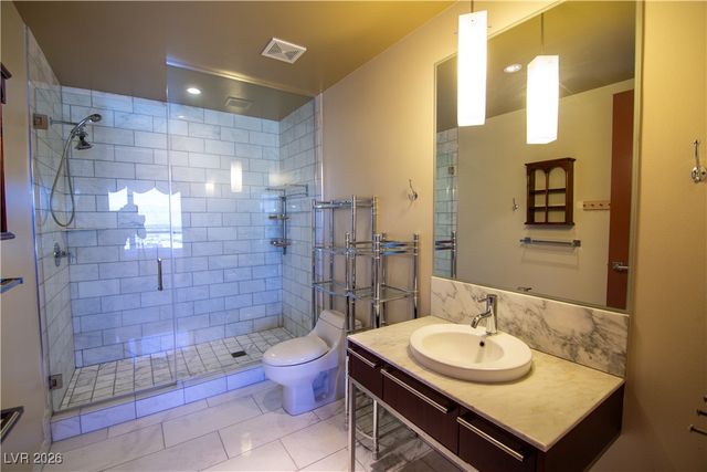 4471 Dean Martin Drive 3810, Las Vegas, NV 89103