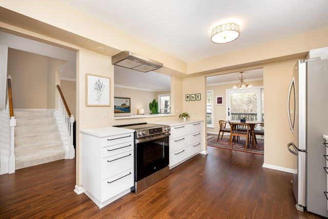 2254 Rivenoak Court 61, Ann Arbor, MI 48103