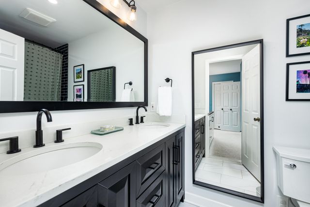 2254 Rivenoak Court 61, Ann Arbor, MI 48103