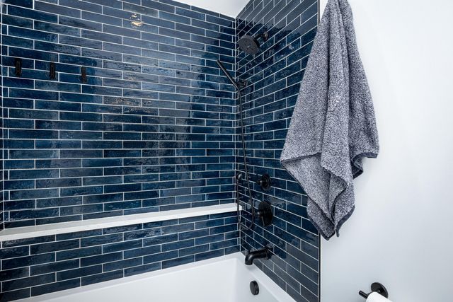 2254 Rivenoak Court 61, Ann Arbor, MI 48103