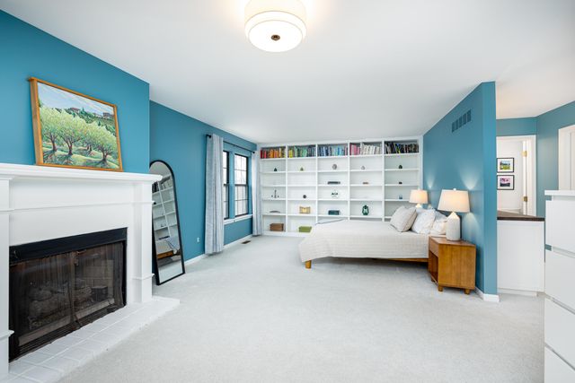 2254 Rivenoak Court 61, Ann Arbor, MI 48103