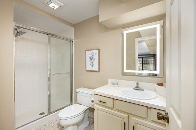 2254 Rivenoak Court 61, Ann Arbor, MI 48103