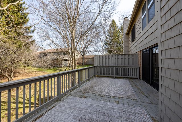 2254 Rivenoak Court 61, Ann Arbor, MI 48103