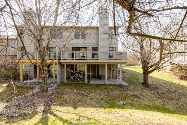 2254 Rivenoak Court 61, Ann Arbor, MI 48103