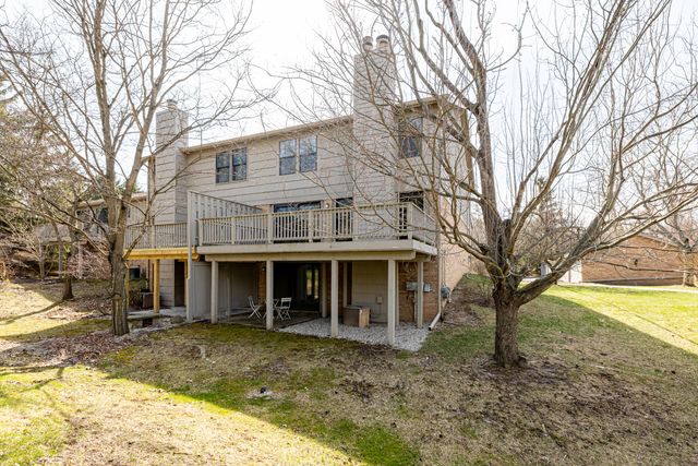 2254 Rivenoak Court 61, Ann Arbor, MI 48103