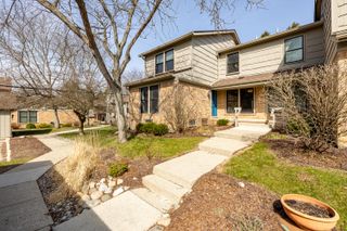 2254 Rivenoak Court 61, Ann Arbor, MI 48103