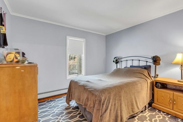 558 Gillette Avenue, Bayport, NY 11705