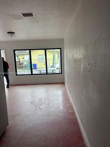 4009 NW 16th Ave na, Miami, FL 33142