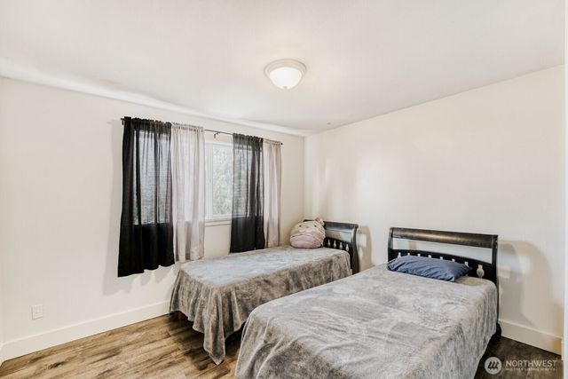 28015 22nd Avenue S, Federal Way, WA 98003