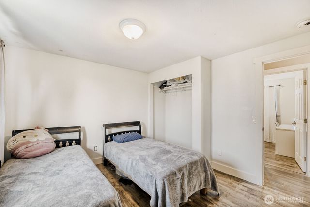 28015 22nd Avenue S, Federal Way, WA 98003