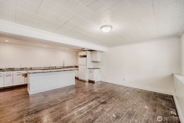 28015 22nd Avenue S, Federal Way, WA 98003