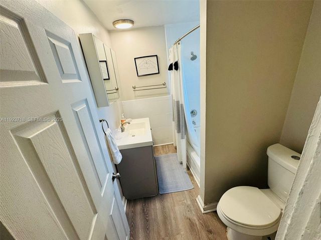 2205 Roosevelt St 4, Hollywood, FL 33020