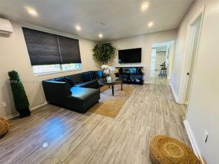 2205 Roosevelt St 4, Hollywood, FL 33020