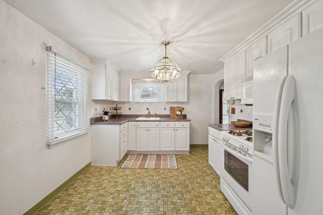 1649 Obetz Avenue, Obetz, OH 43207