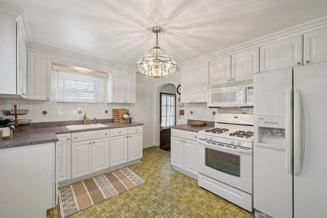 1649 Obetz Avenue, Obetz, OH 43207