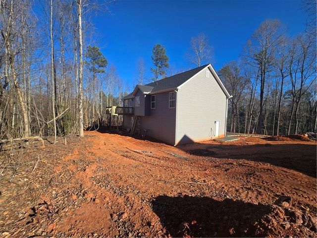 264 Canyon Point Drive, Demorest, GA 30535