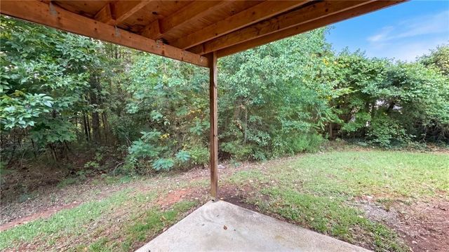 225 Berkshire Pass, Covington, GA 30016