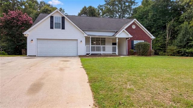 225 Berkshire Pass, Covington, GA 30016