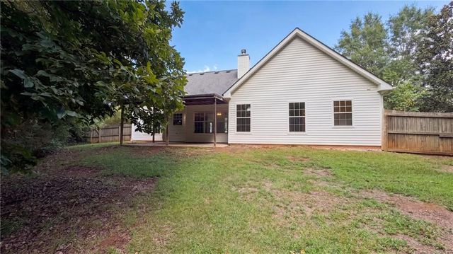 225 Berkshire Pass, Covington, GA 30016