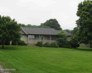 1248 S Old Sevierville Pike, Seymour, TN 37865