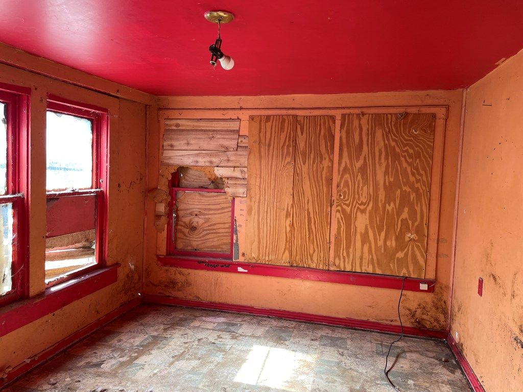 Image 21 of property listing at 625,621 Powell St, San Angelo, TX 76903