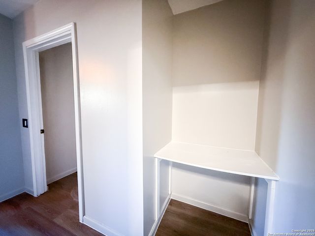 5850 Cliffmont, San Antonio, TX 78250