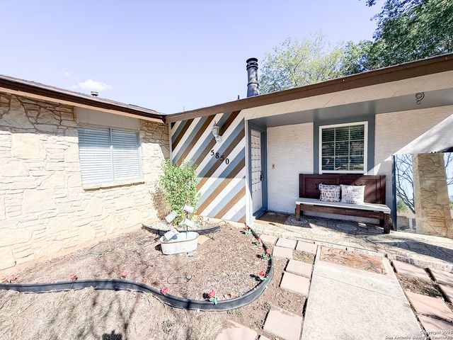 5850 Cliffmont, San Antonio, TX 78250