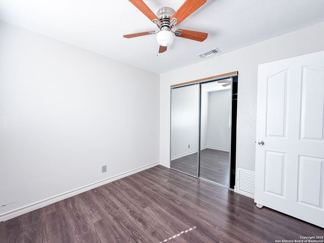 5850 Cliffmont, San Antonio, TX 78250