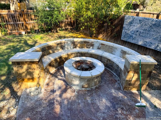 5850 Cliffmont, San Antonio, TX 78250