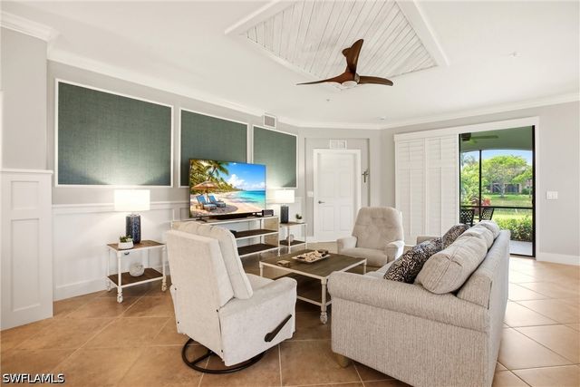 3163 Serena LN 1012, Naples, FL 34114