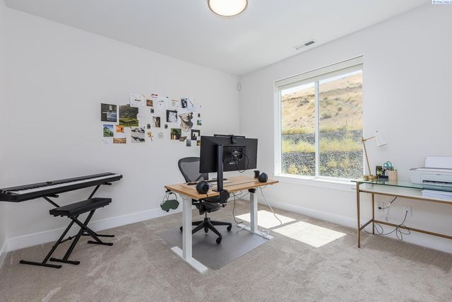 5249 S Quincy Place, Kennewick, WA 99337