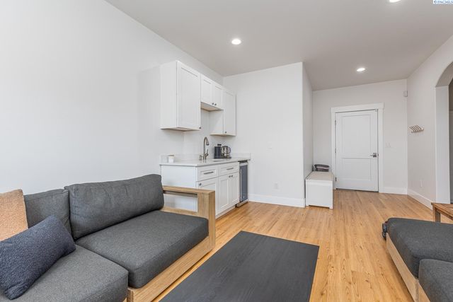 5249 S Quincy Place, Kennewick, WA 99337