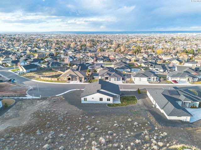 5249 S Quincy Place, Kennewick, WA 99337