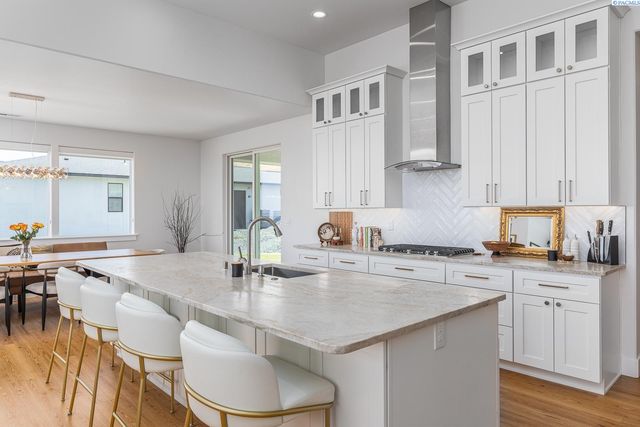 5249 S Quincy Place, Kennewick, WA 99337