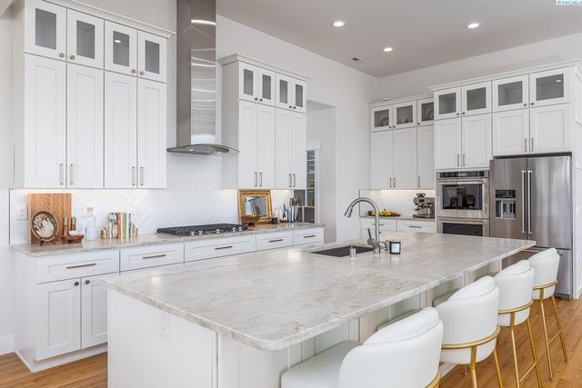 5249 S Quincy Place, Kennewick, WA 99337