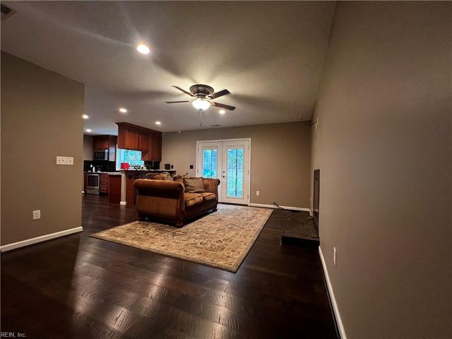 754 E Little Back River RD, Hampton, VA 23669