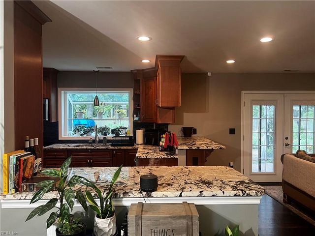 754 E Little Back River RD, Hampton, VA 23669