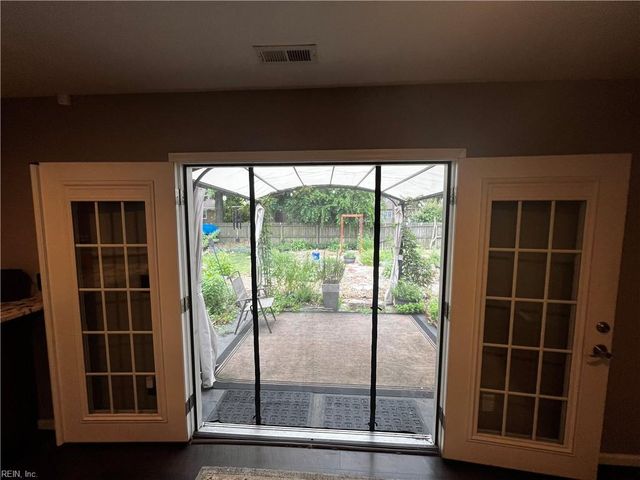 754 E Little Back River RD, Hampton, VA 23669