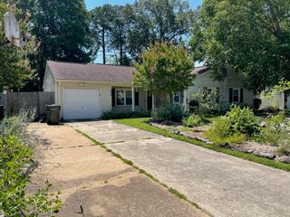 754 E Little Back River RD, Hampton, VA 23669