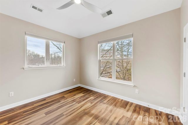 706 Northeast Drive, Davidson, NC 28036