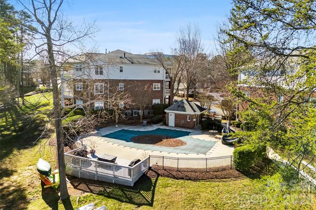 706 Northeast Drive, Davidson, NC 28036