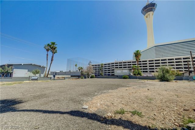 227 West Saint Louis Avenue, Las Vegas, NV 89102