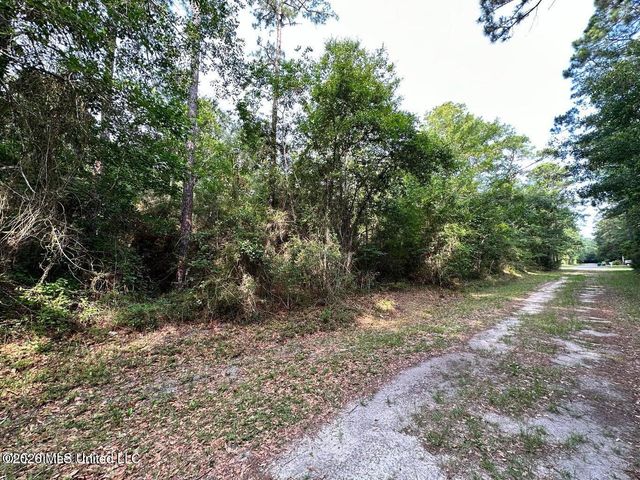Bay Street, Ocean Springs, MS 39564
