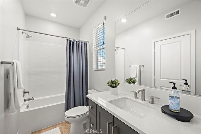 12 Jubilee, Rancho Mission Viejo, CA 92694