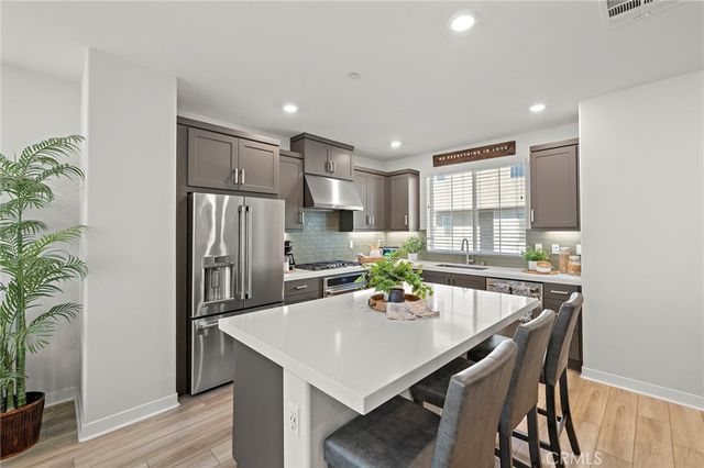 12 Jubilee, Rancho Mission Viejo, CA 92694