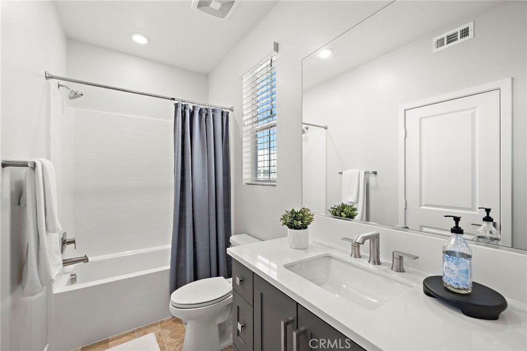 Image 19 of property listing at 12 Jubilee, Rancho Mission Viejo, CA 92694