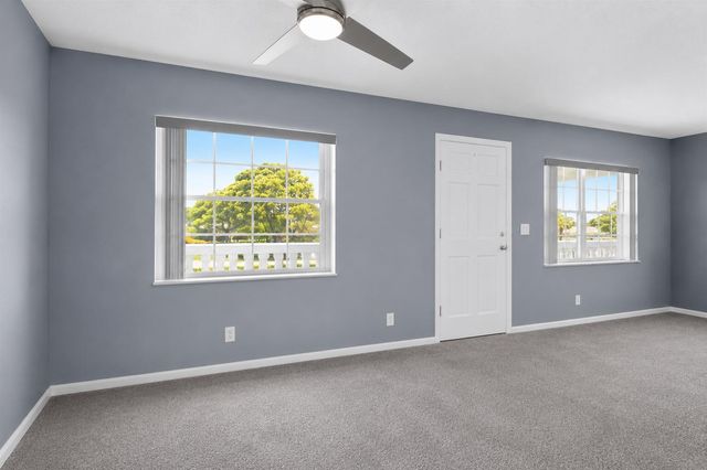10000 Meridian Way N 15, Palm Beach Gardens, FL 33410
