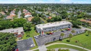 10000 Meridian Way N 15, Palm Beach Gardens, FL 33410