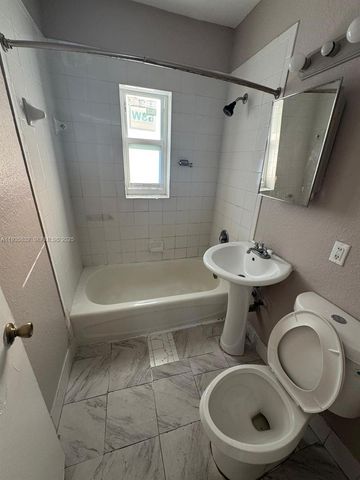 8407 NW 5th Ave 8407, Miami, FL 33150